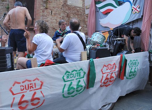 Corteo della Vittoria della Nobile Contrada dell'Oca.